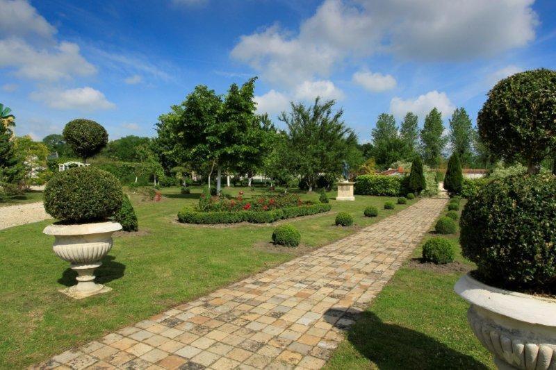 Le Grand Logis - Guest House - Bed And Breakfast Marchais  Exterior foto