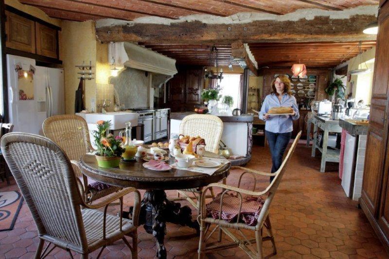Le Grand Logis - Guest House - Bed And Breakfast Marchais  Exterior foto
